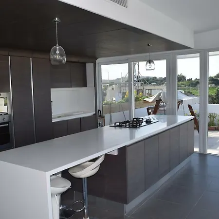 Penthouse Mosta