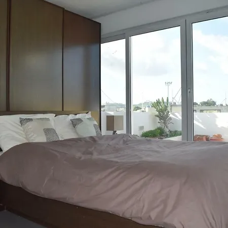 Apartmán Penthouse Mosta